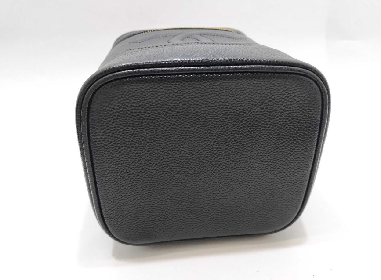 CHANEL Vanity Case Black Caviar Leather GHW – Full Set – Excellent Condition - VINTAGE